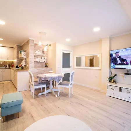 Lägenhet Julia Central *