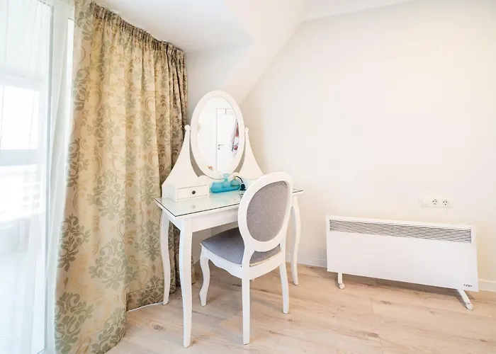 Julia Central Apartment