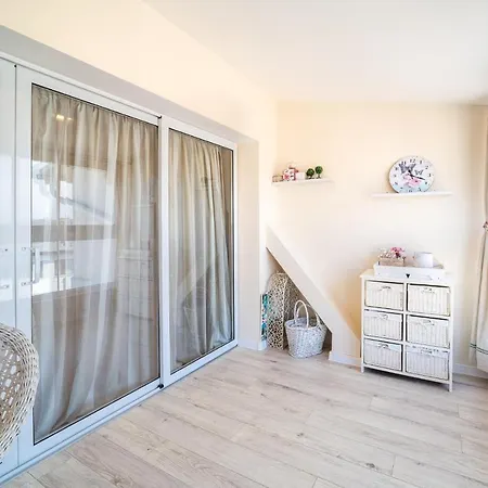 Julia Central Apartamento *